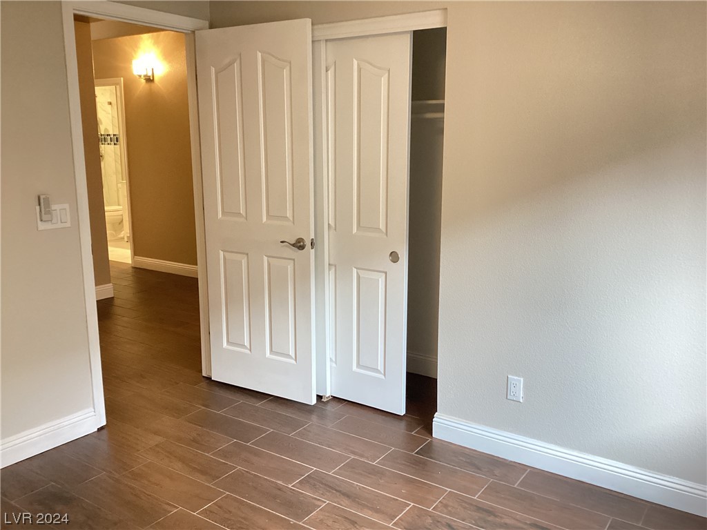 242 Crossview Street