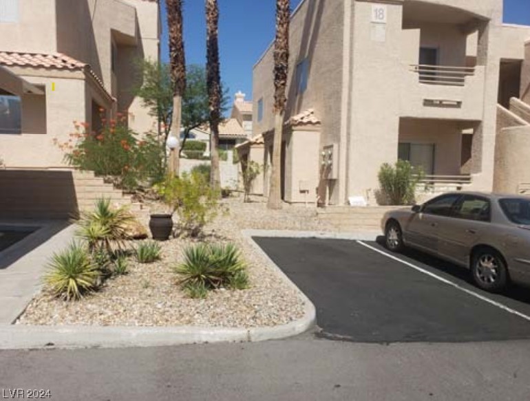 2200 Highpointe Drive 201