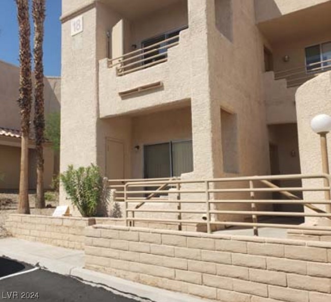 2200 Highpointe Drive 201