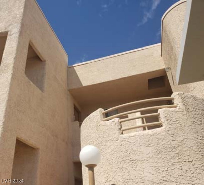 2200 Highpointe Drive 201