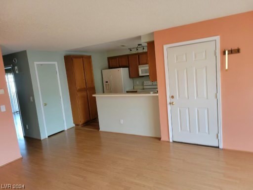 2200 Highpointe Drive 201