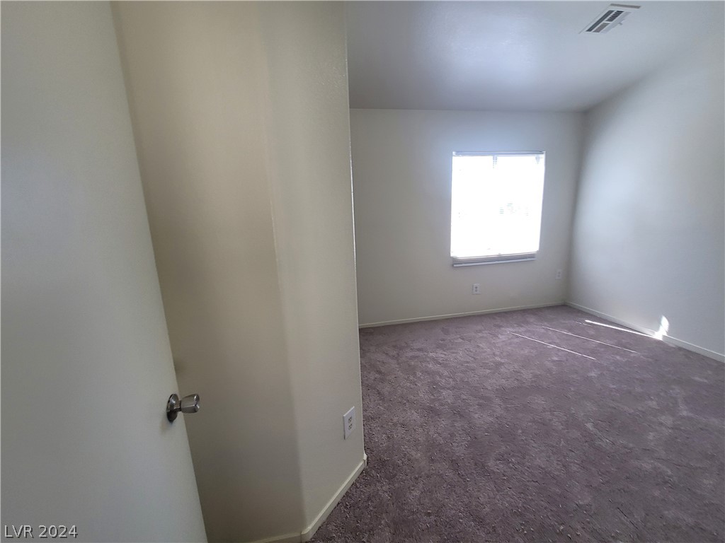 3665 REMINGTON GROVE Avenue .