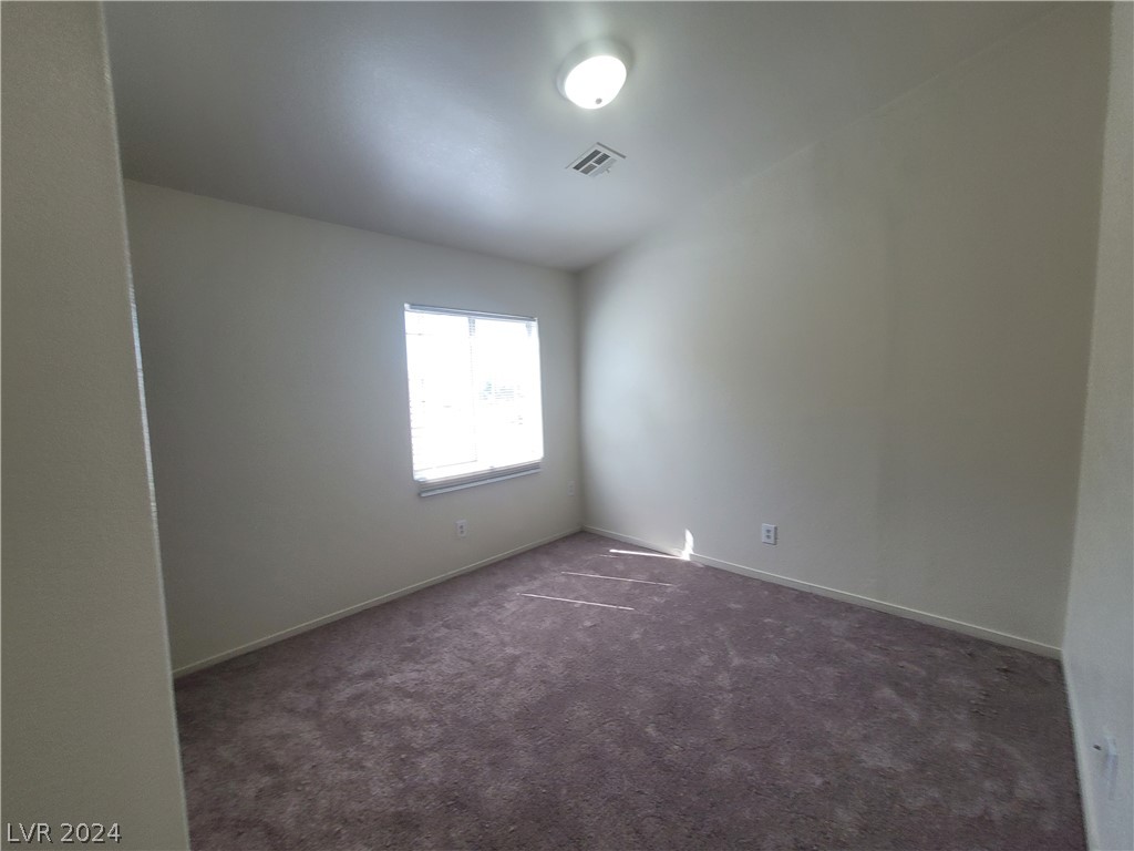 3665 REMINGTON GROVE Avenue .