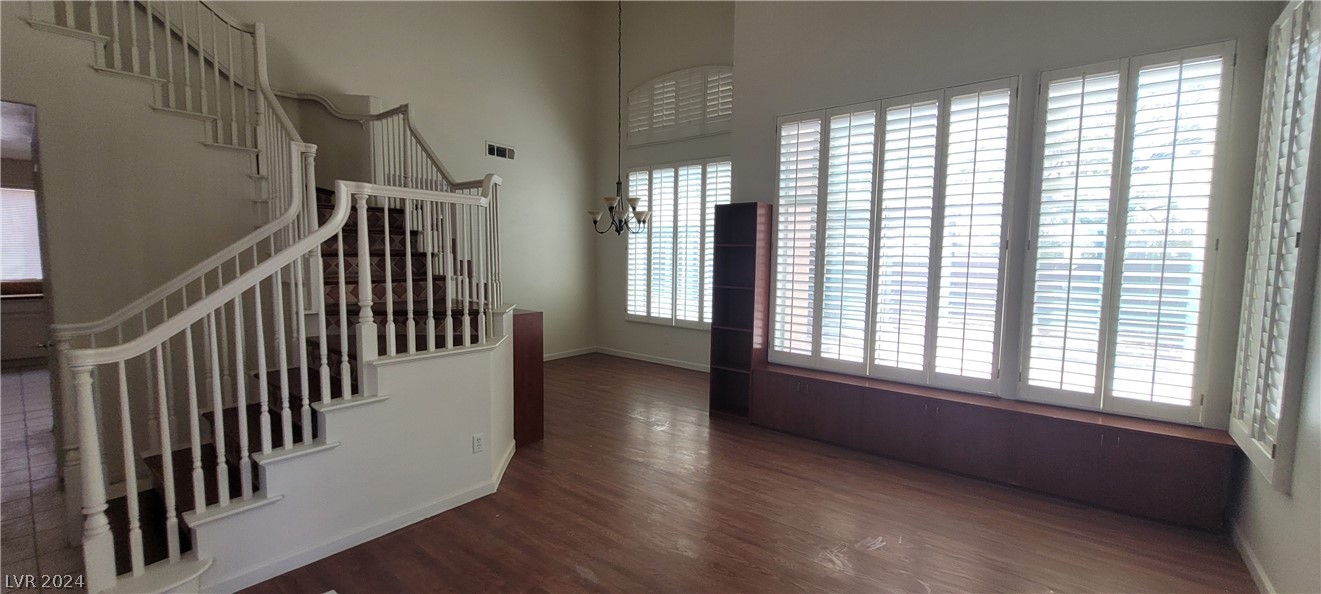 4774 Willow Glen Drive