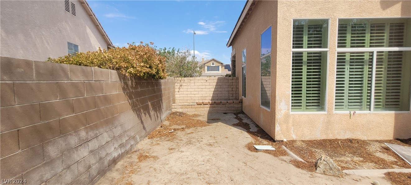 4774 Willow Glen Drive