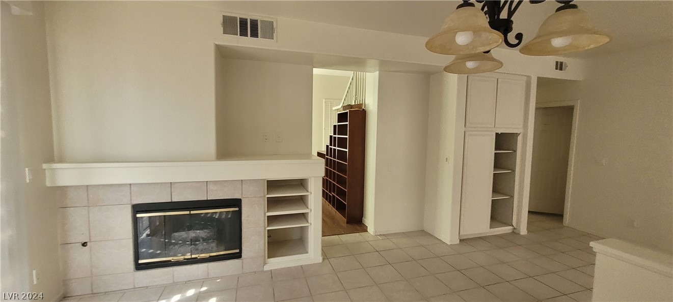 4774 Willow Glen Drive