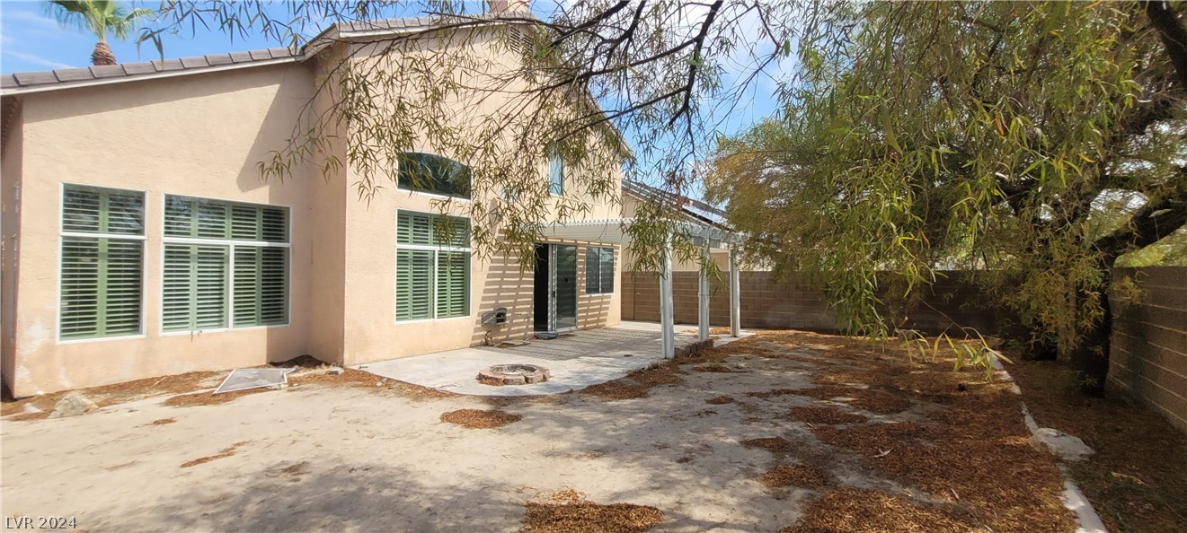 4774 Willow Glen Drive