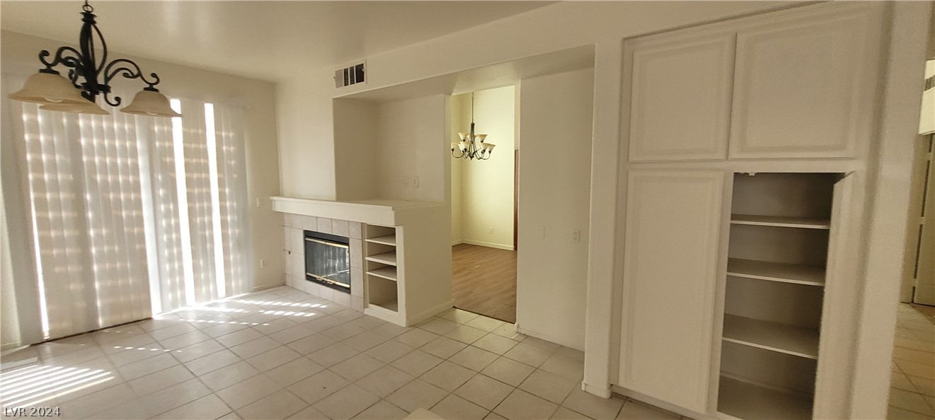 4774 Willow Glen Drive