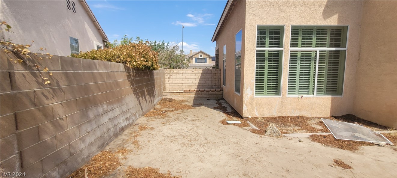 4774 Willow Glen Drive