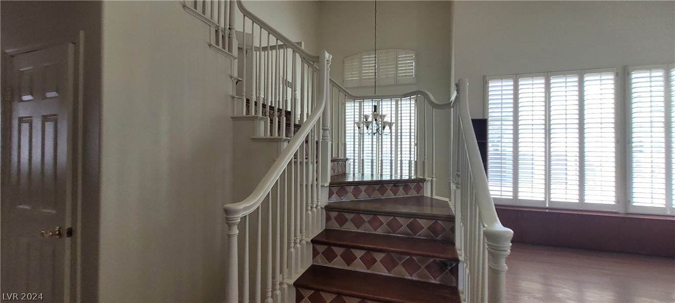 4774 Willow Glen Drive