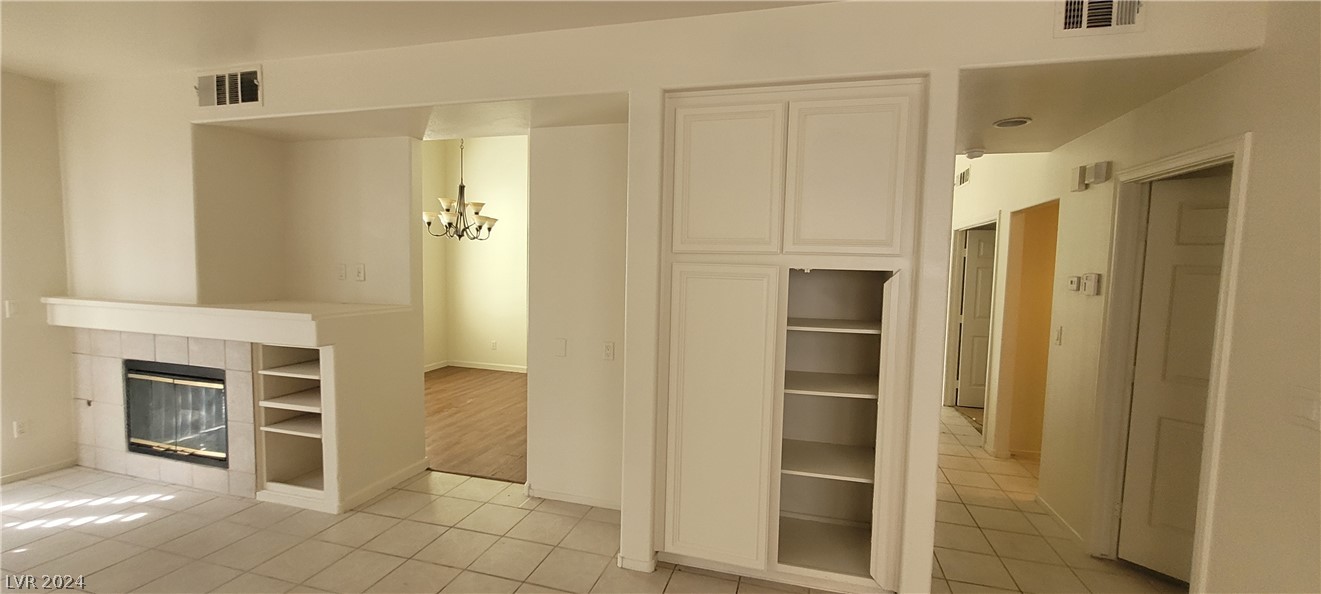 4774 Willow Glen Drive