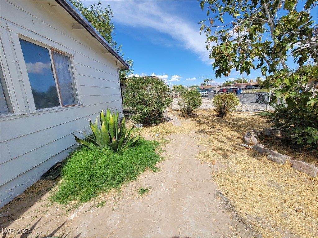 2111 Glider Street 2111