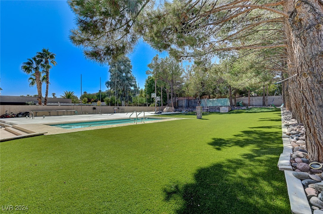 2945 South Monte Cristo Way