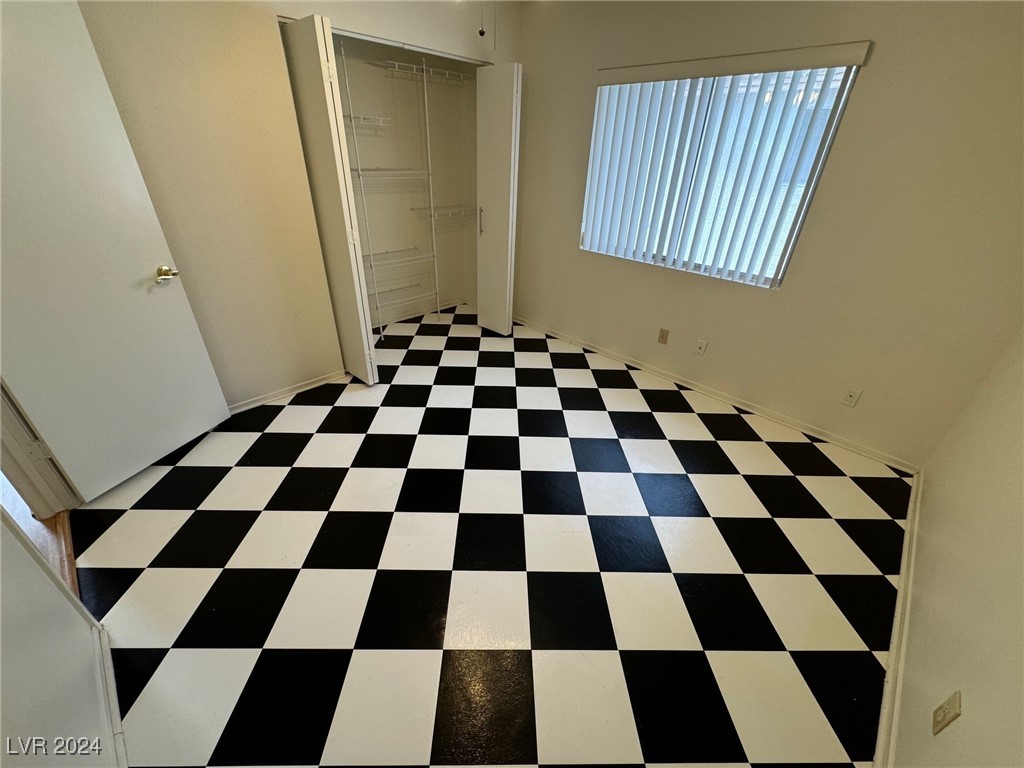 902 Derringer Lane
