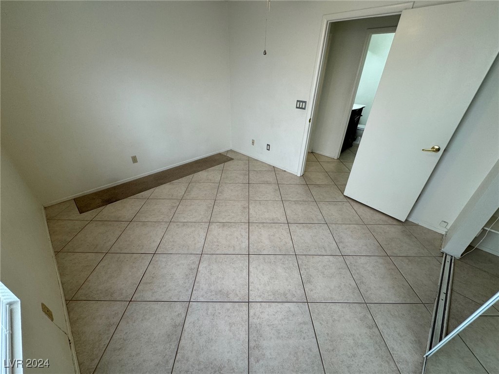 902 Derringer Lane