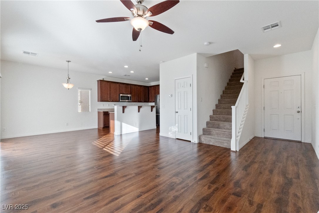9885 Burberry Peak Court