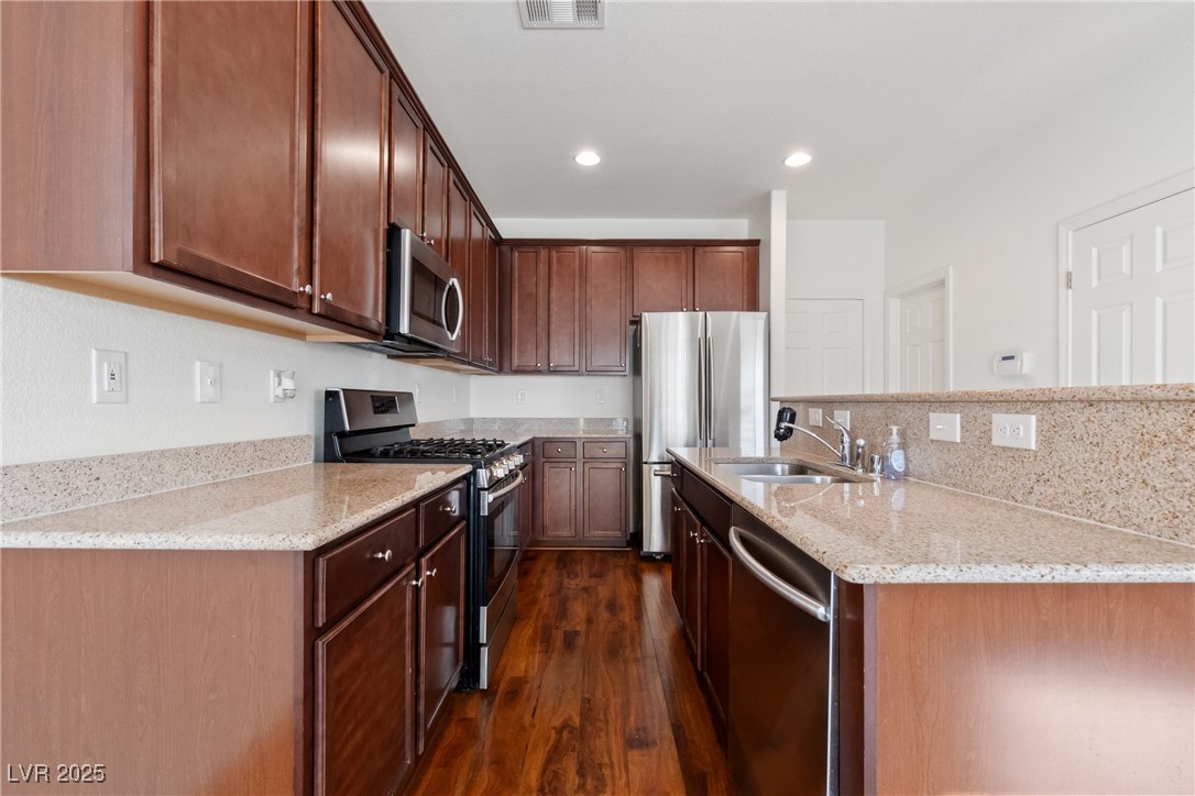 9885 Burberry Peak Court