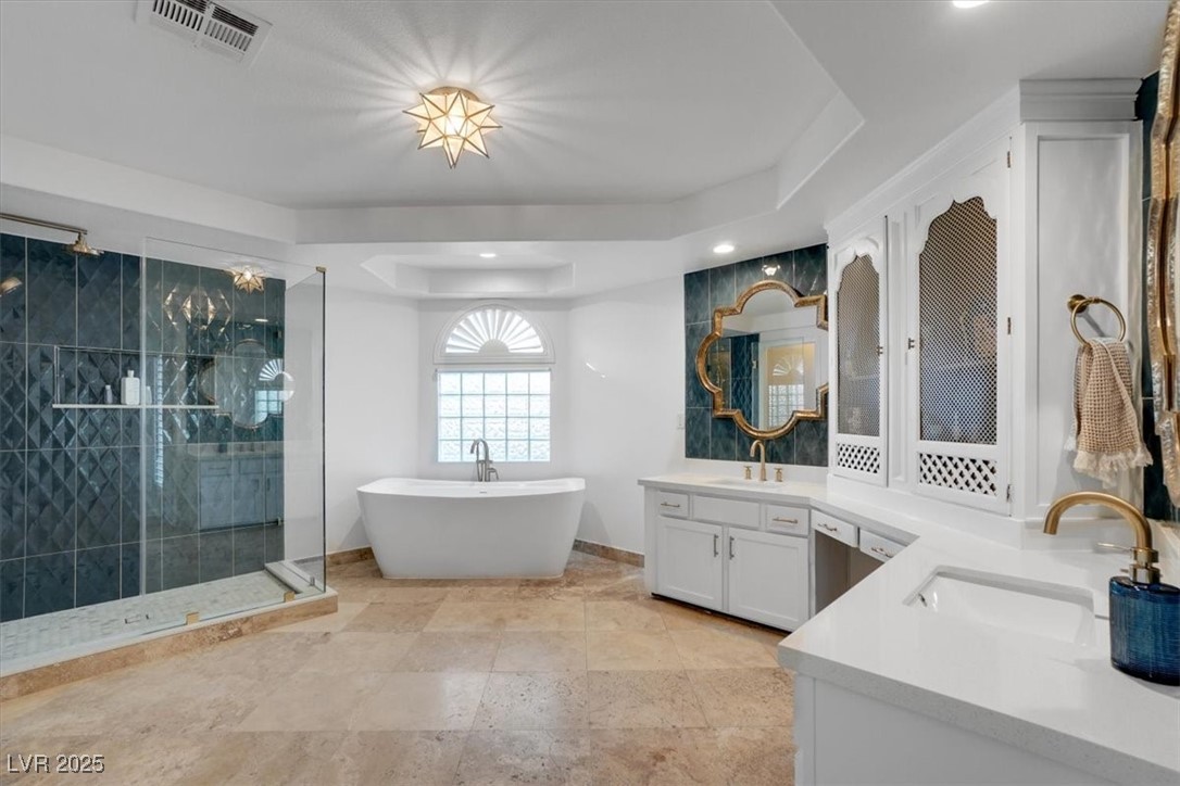 8940 Sailplane Avenue