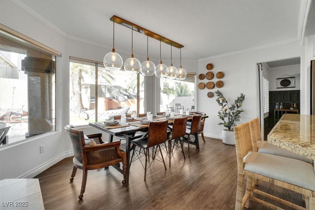 8940 Sailplane Avenue