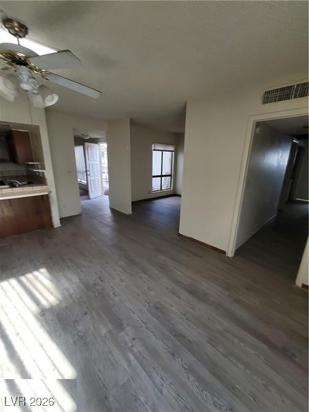 5709 Goldmount Avenue