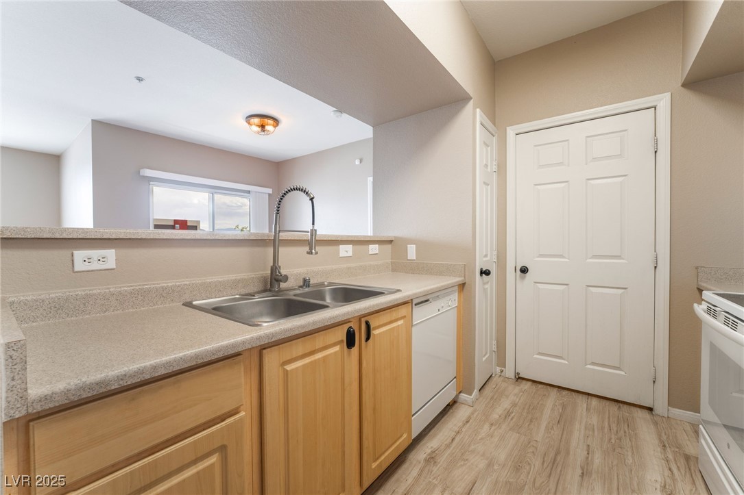 6955 North Durango Drive 2099