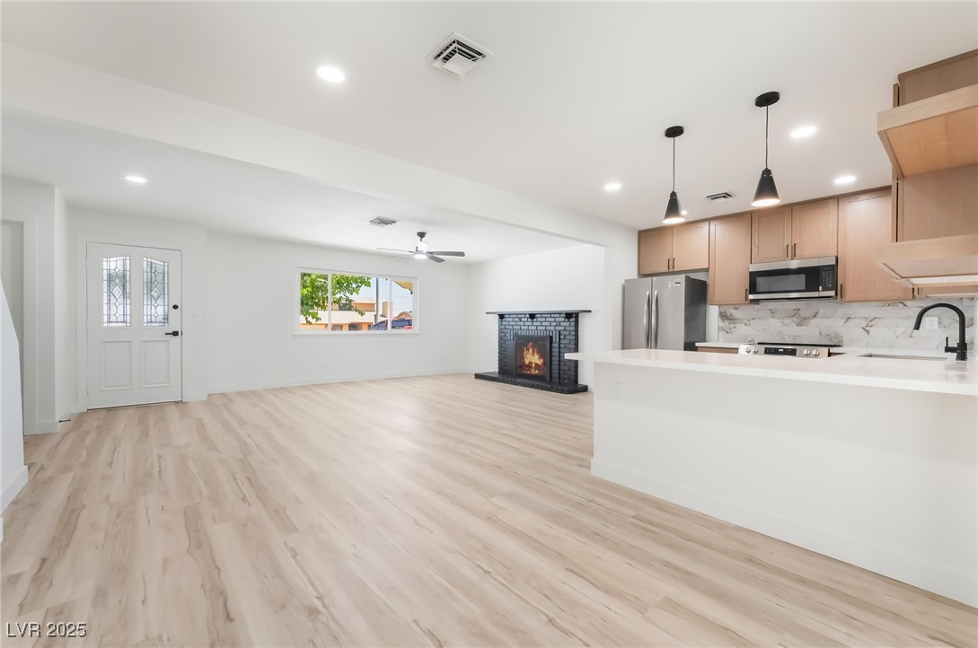 3463 Haverford Avenue