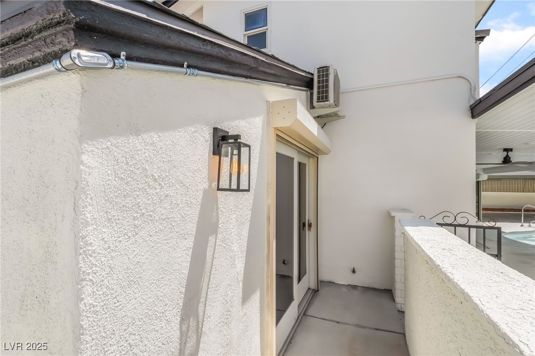 3463 Haverford Avenue