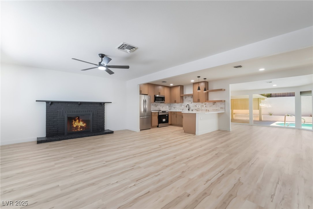 3463 Haverford Avenue