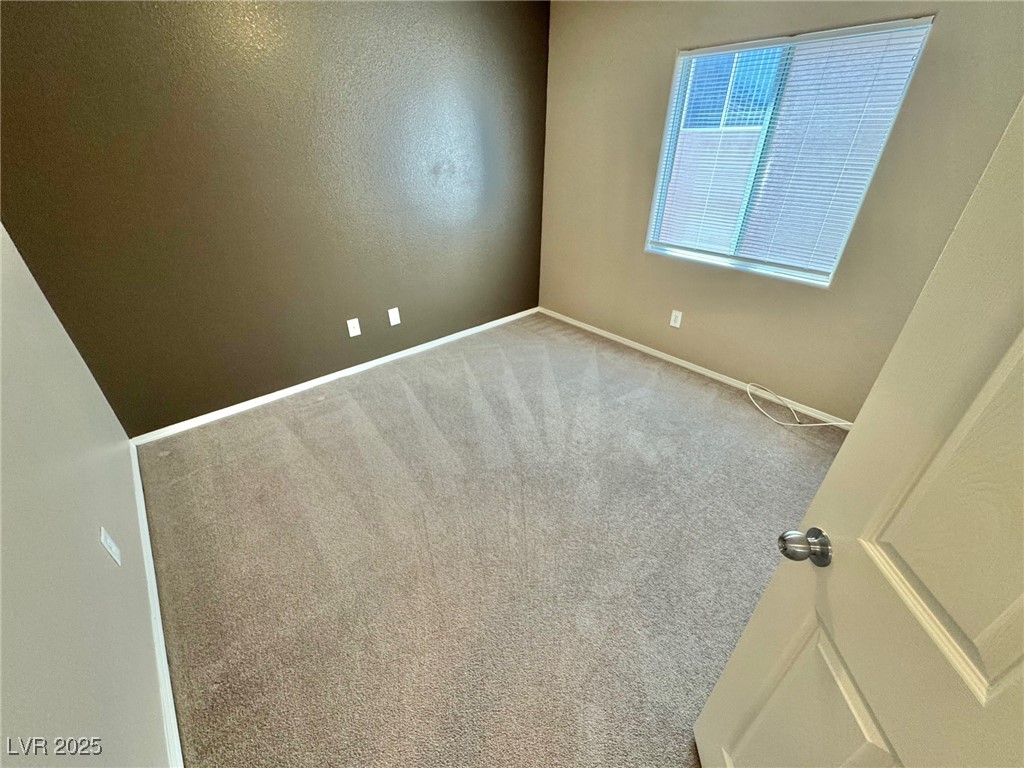 10533 Kivas Court