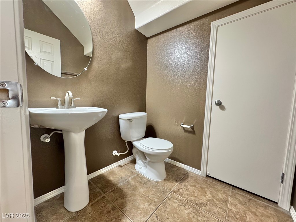 10533 Kivas Court