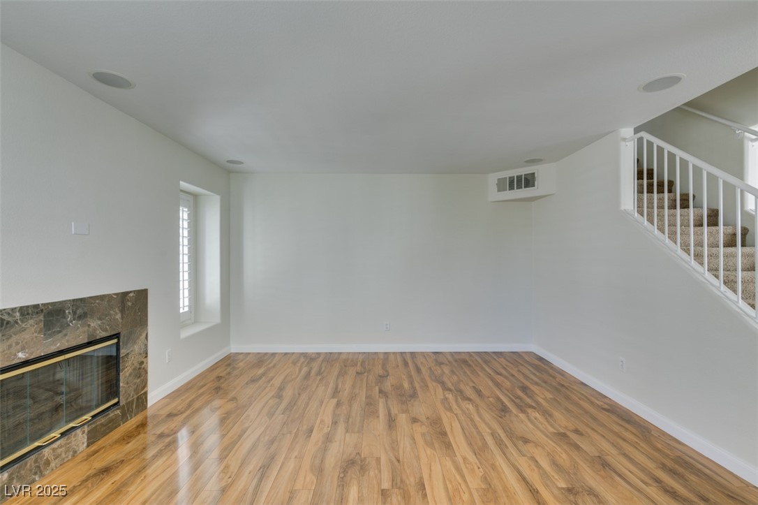 205 Luninborg Street