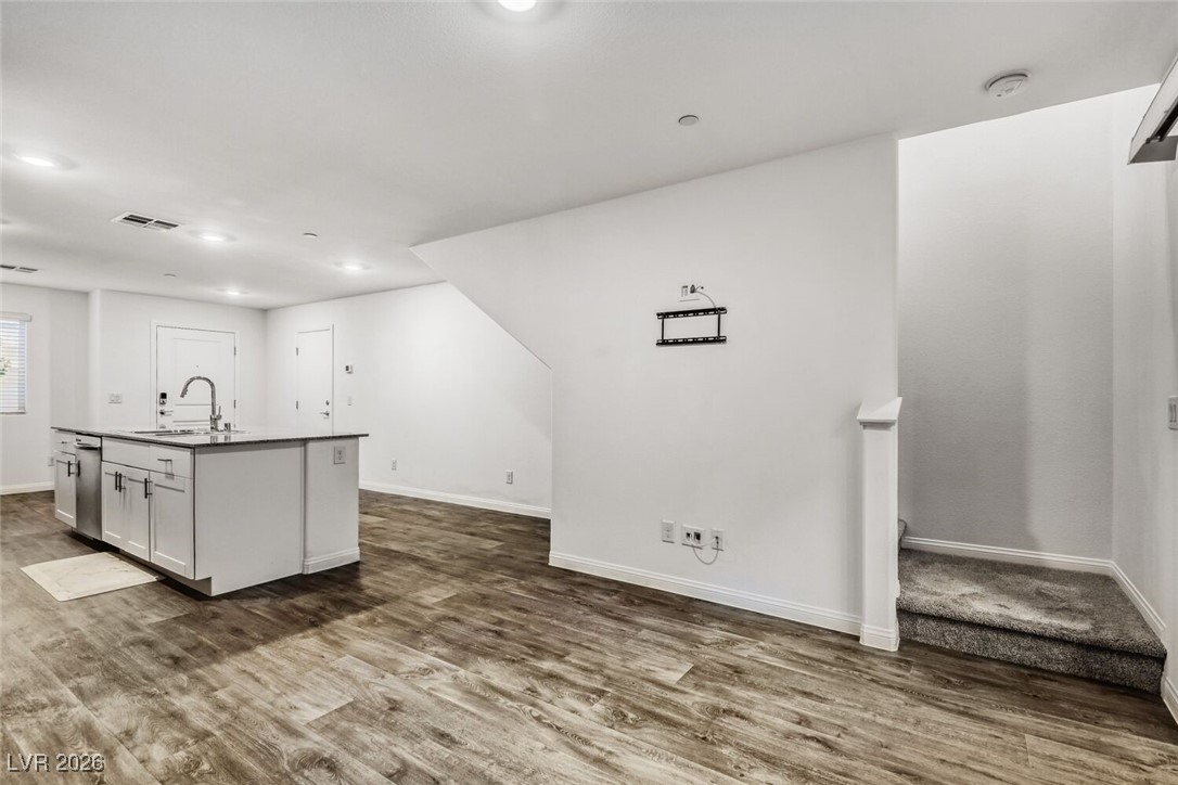12230 Golden Wreath Road 3