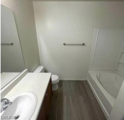 9157 Desirable Court