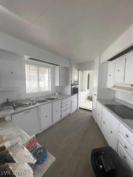 5580 East Carey Avenue