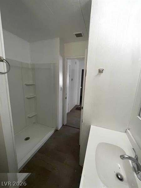 5580 East Carey Avenue