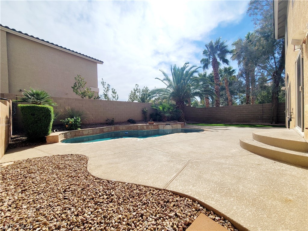 4241 Saxton Green Avenue