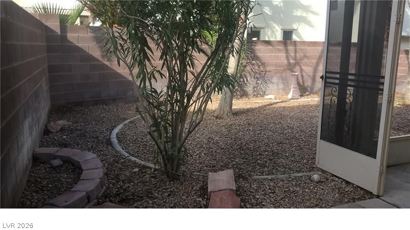 1109 Storke Lane
