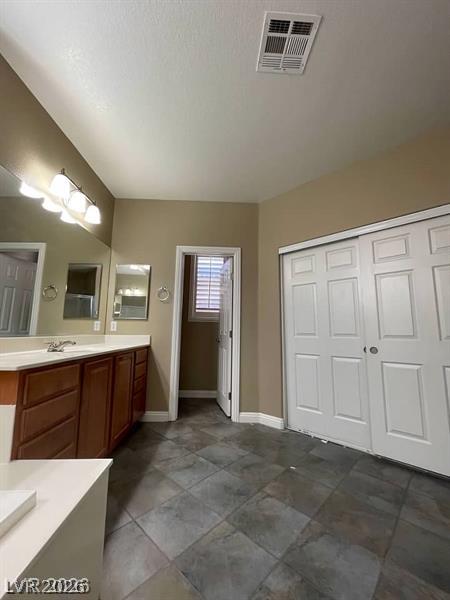 9622 Staff Lane