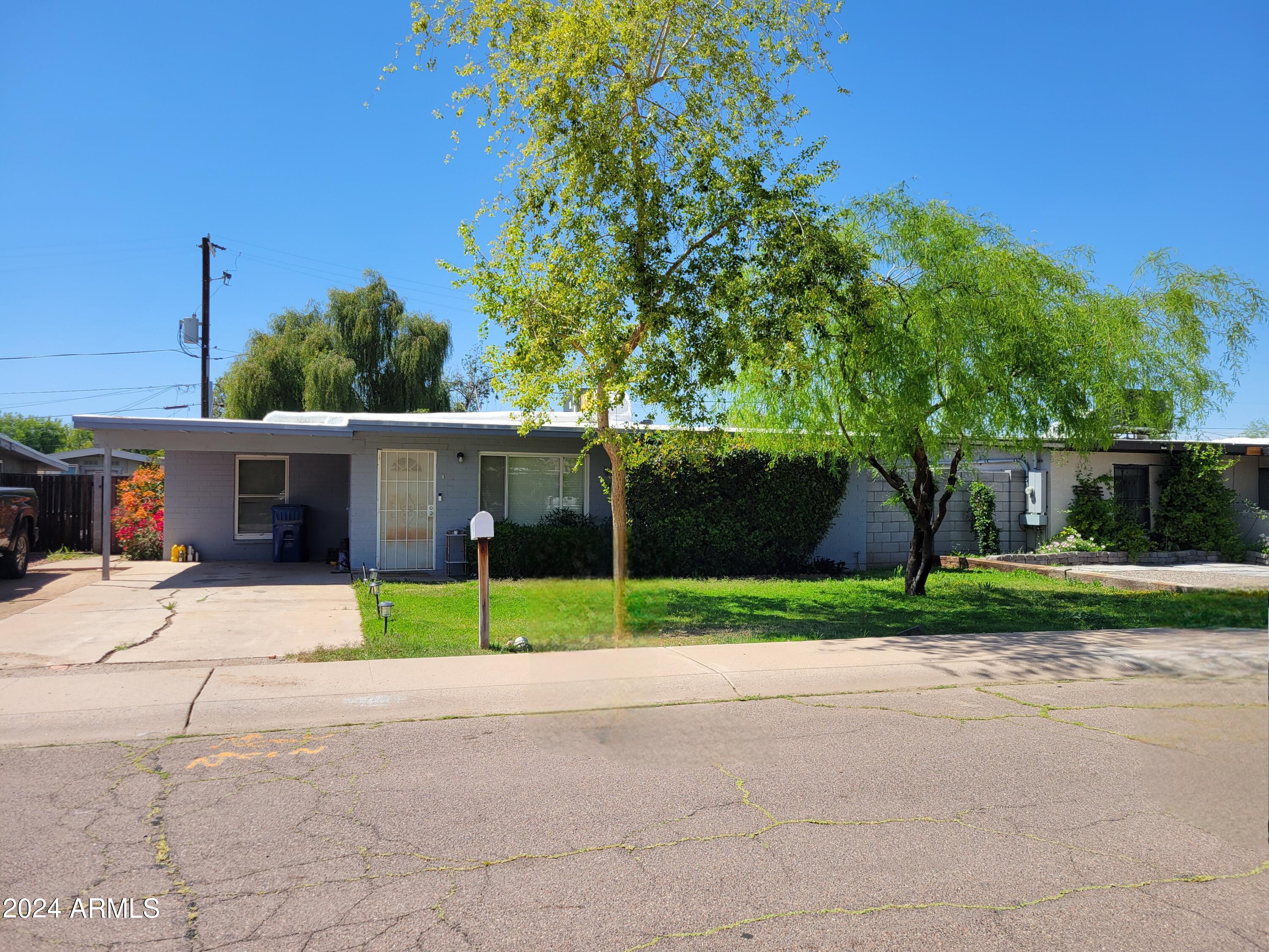 410 S ROBERT Road