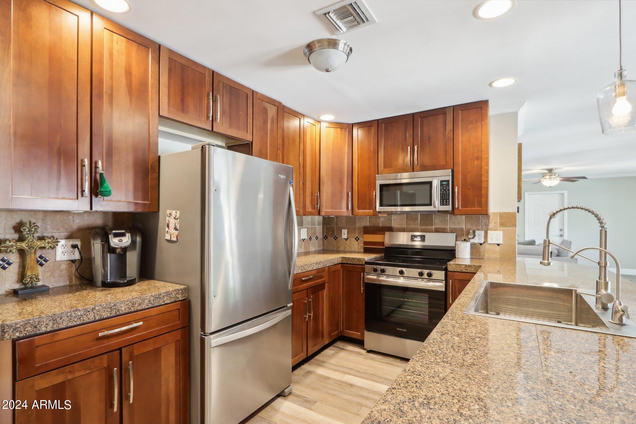 14023 N 57TH Street