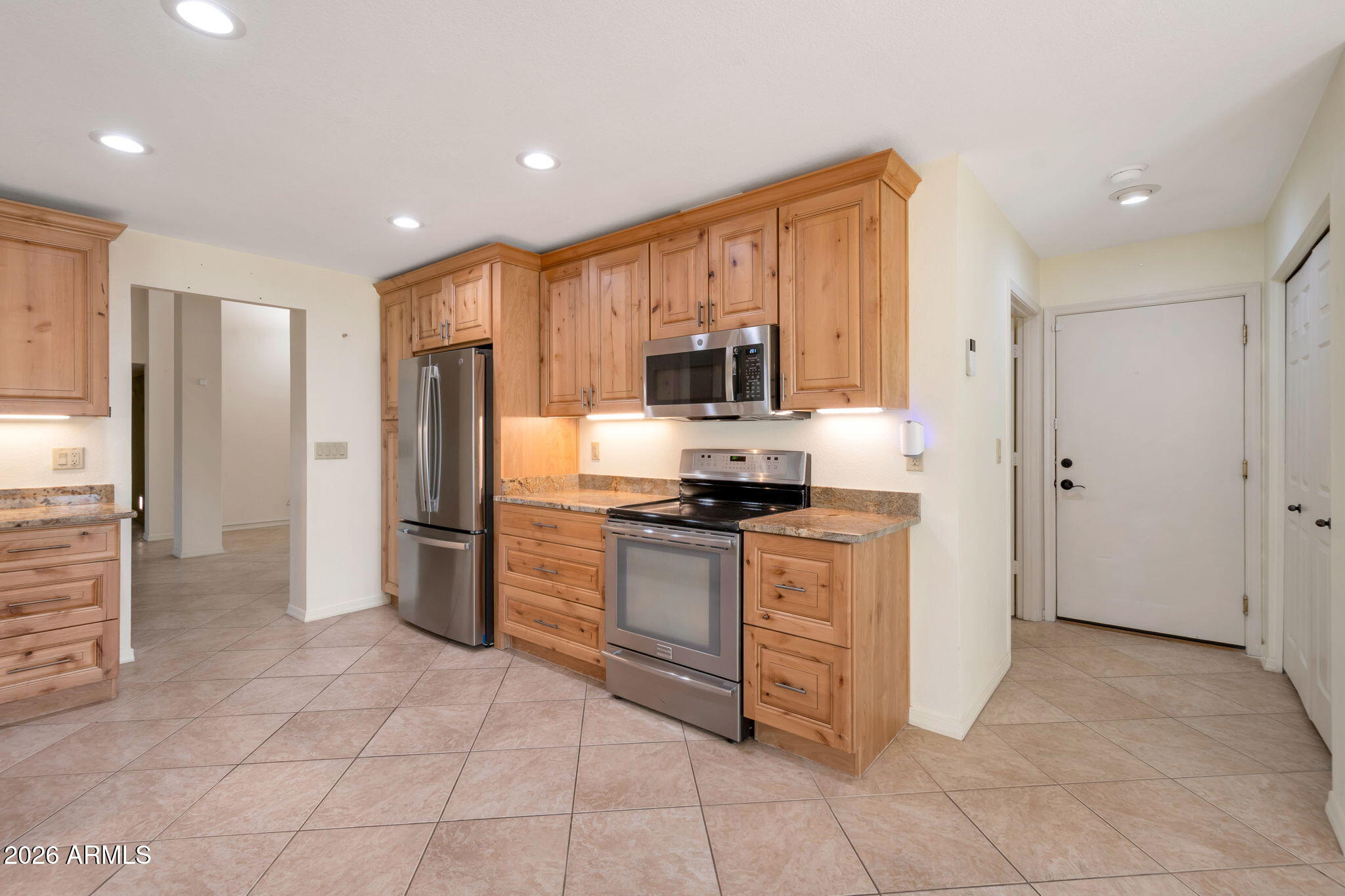 2559 LEISURE WORLD