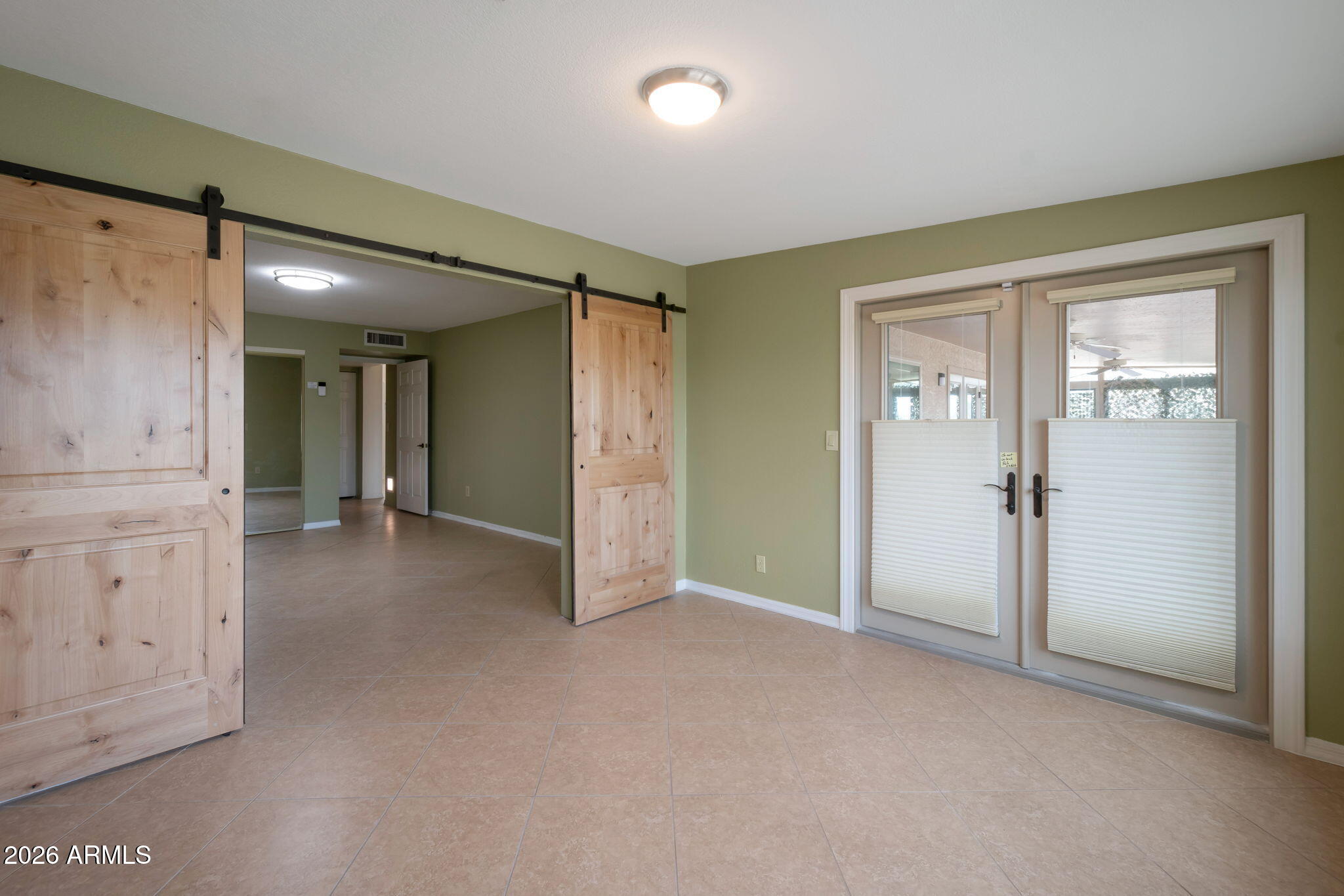 2559 LEISURE WORLD