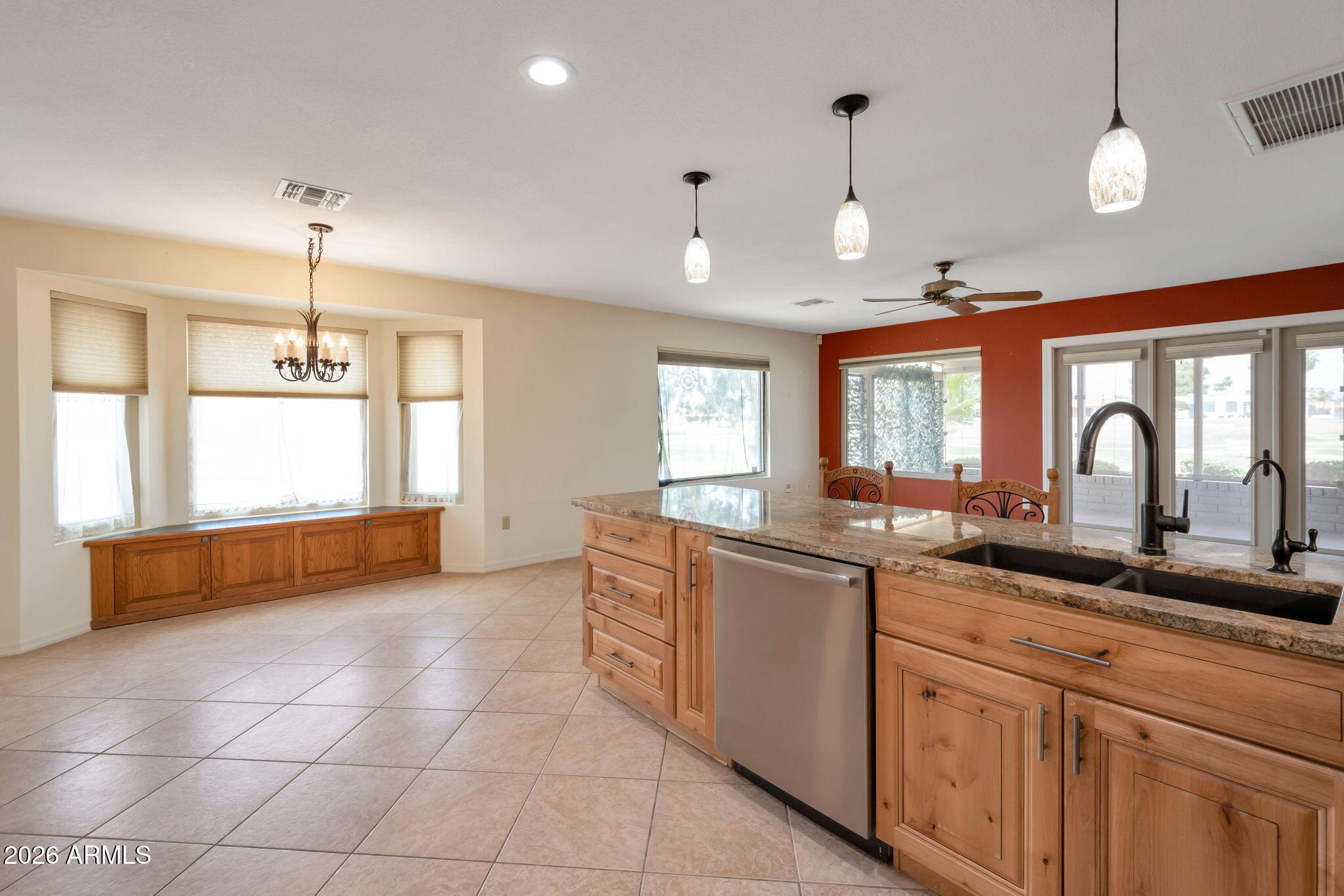 2559 LEISURE WORLD