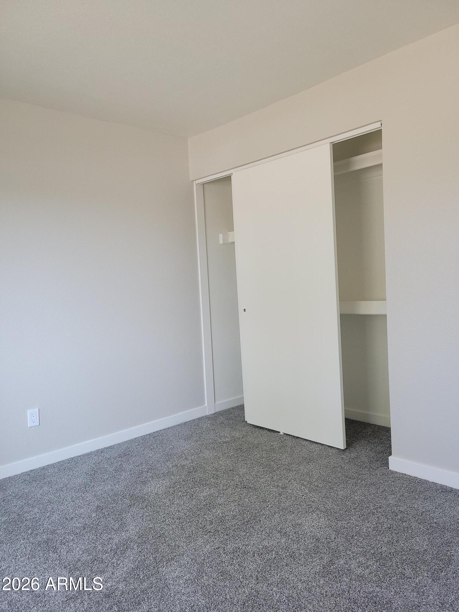531 W OXFORD Drive