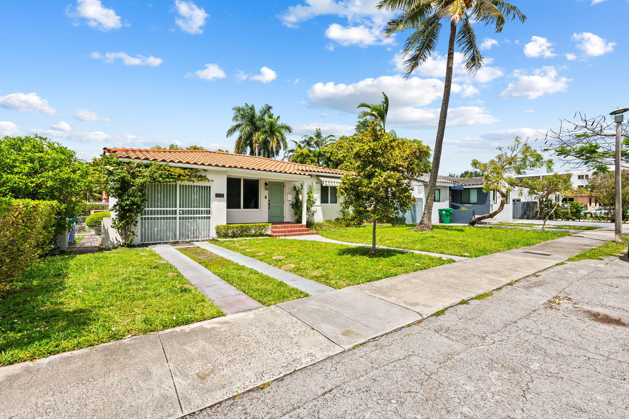 2135 SW 26th Street