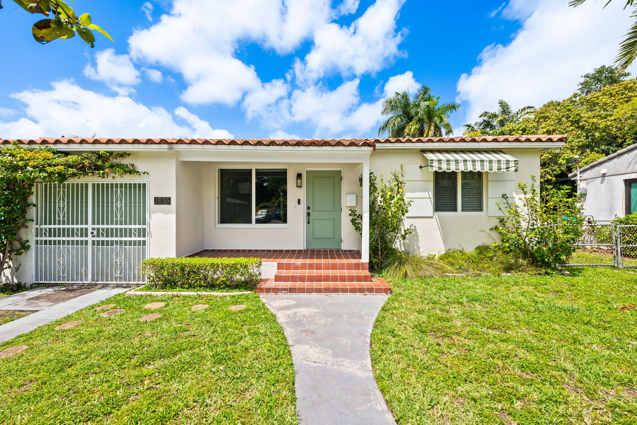 2135 SW 26th Street