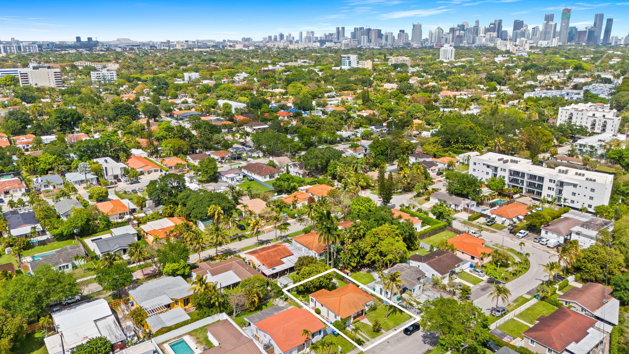 2135 SW 26th Street