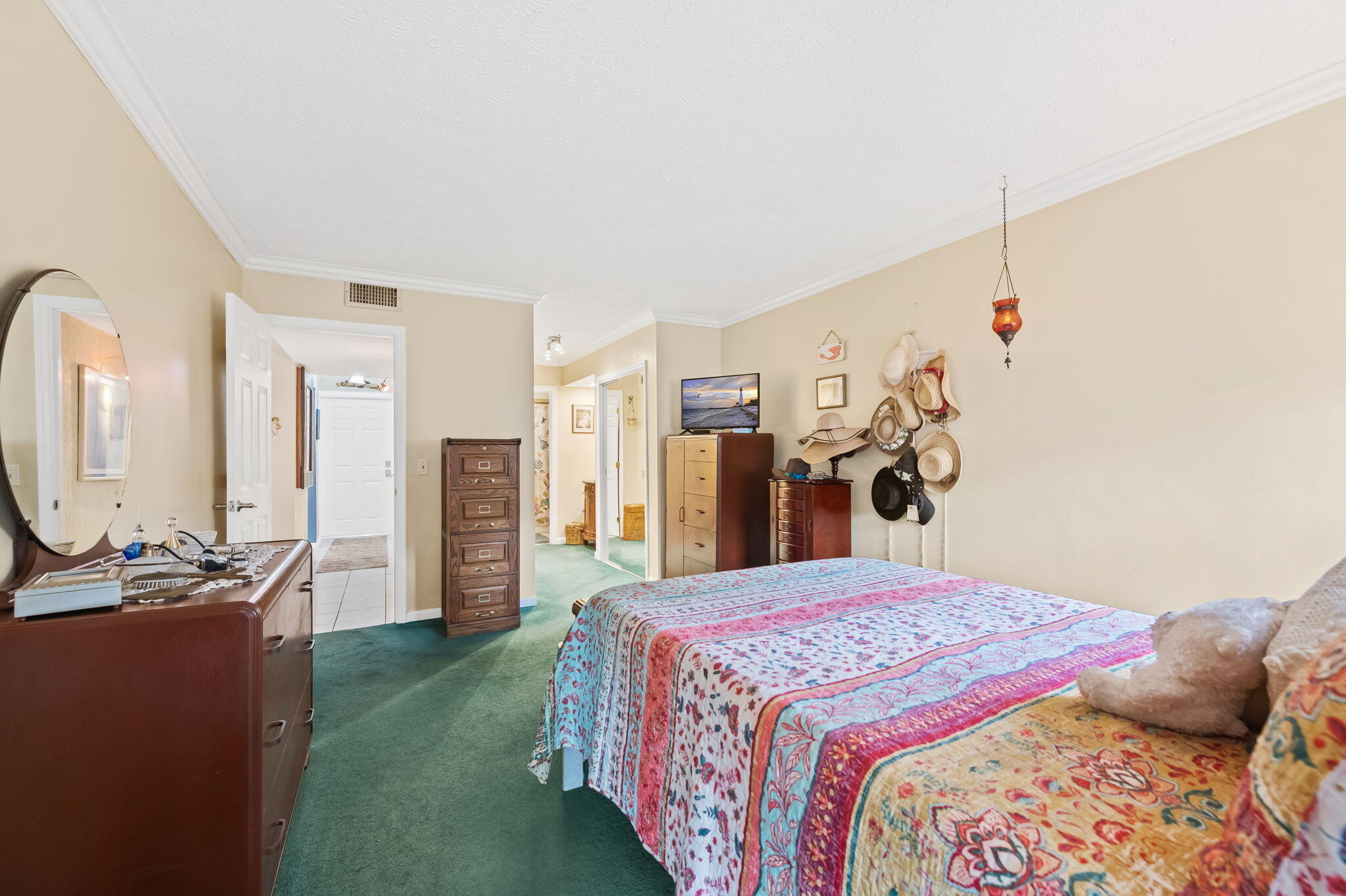 8004 Lagos De Campo Boulevard C-203