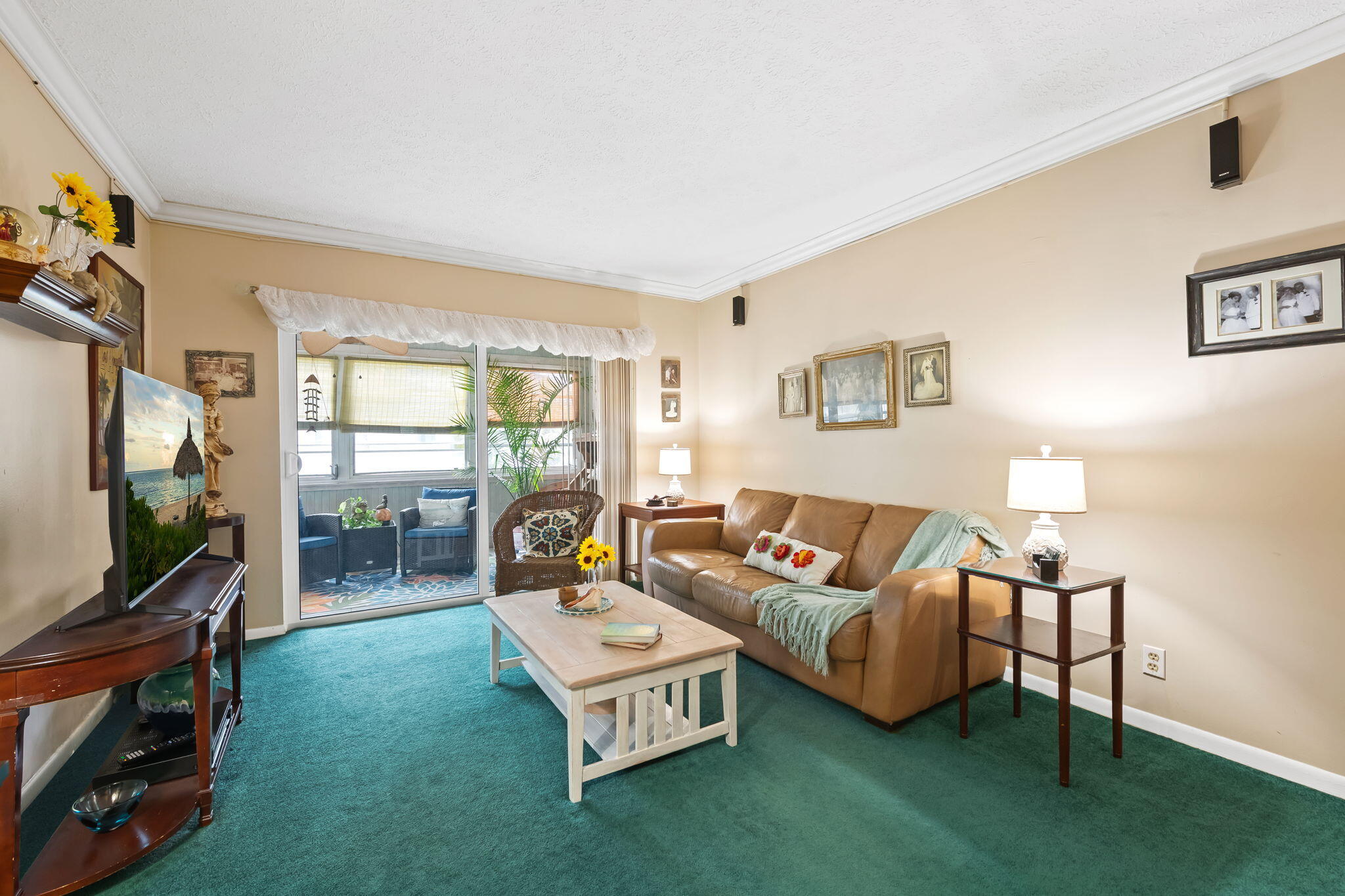 8004 Lagos De Campo Boulevard C-203