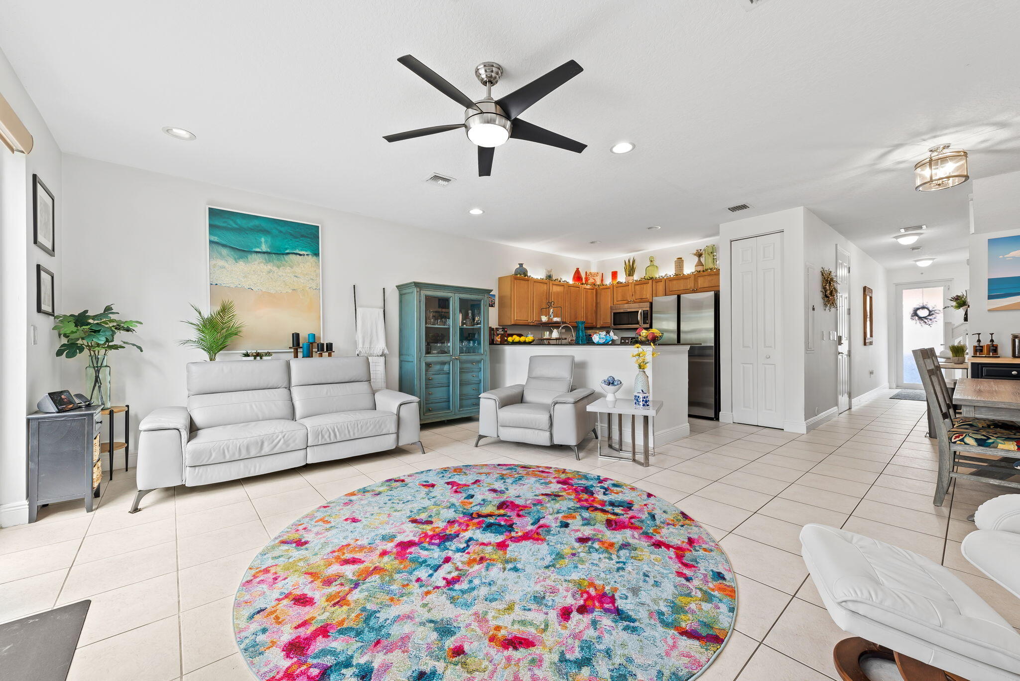 4086 W Palm Aire Drive 18